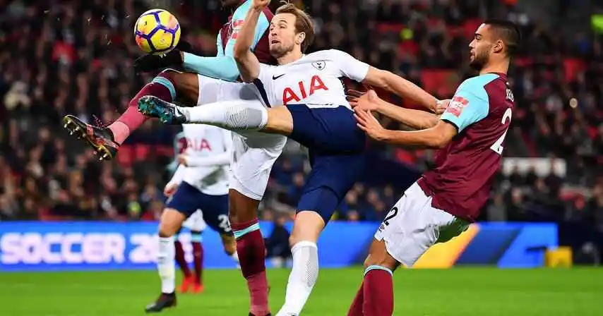 3 Iconic Matches Between West Ham and Tottenham Hotspur in Recent Memory