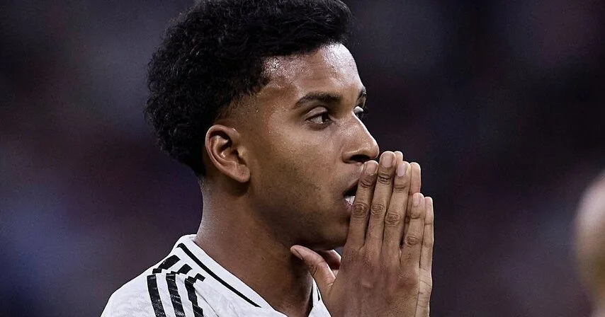 Real Madrid Dealt Major Blow Ahead of El Clásico as Rodrygo Sidelined for Three Weeks