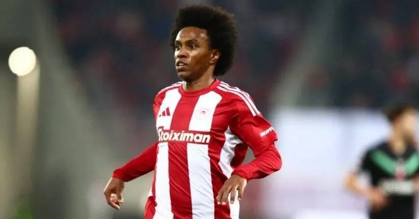 Former Chelsea and Arsenal Winger Willian Terminates his Contract With Conference League Champions Olympiacos